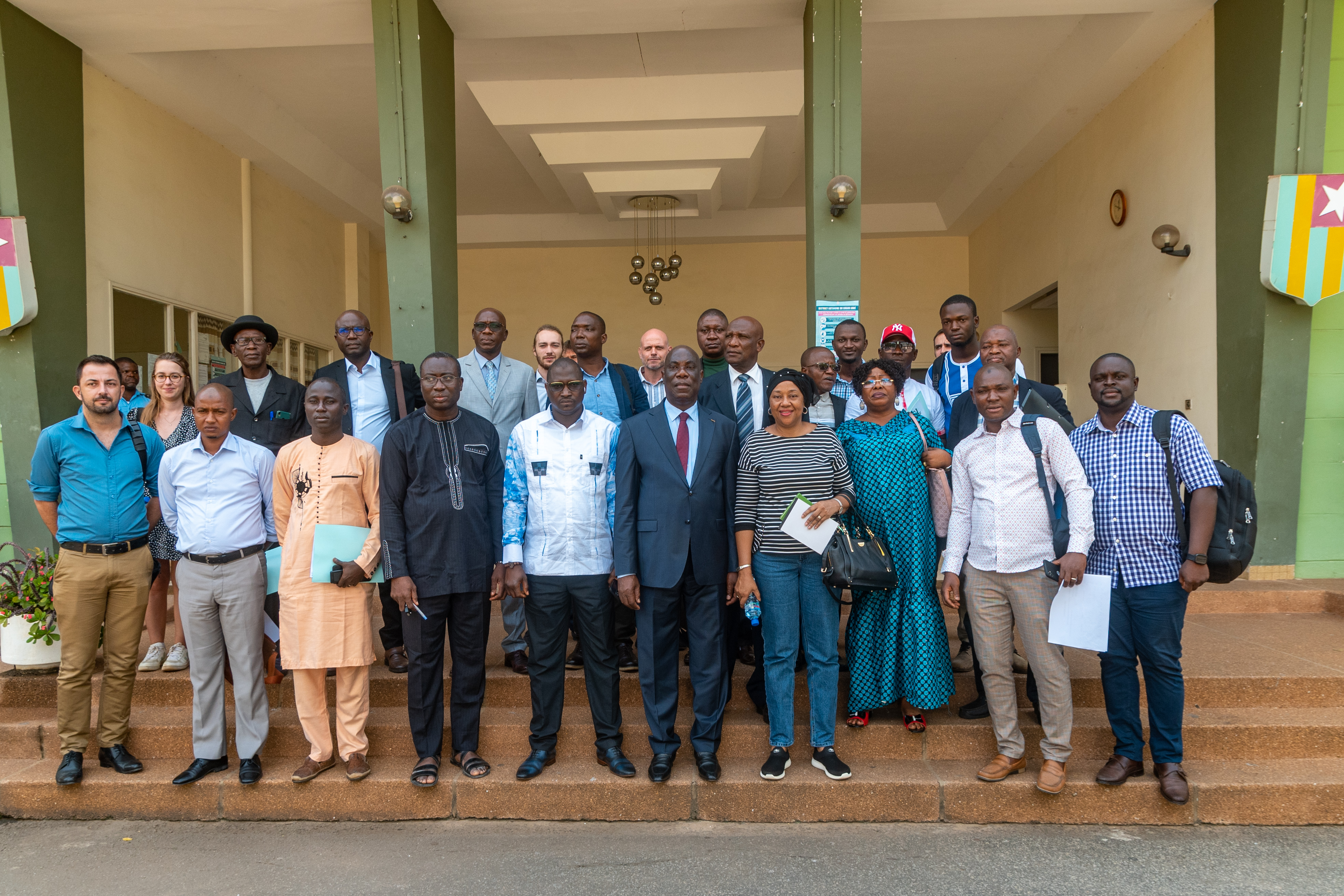 M. Tagba A. TCHALIM confère avec une délégation guinéenne en voyage d’étude à Lomé