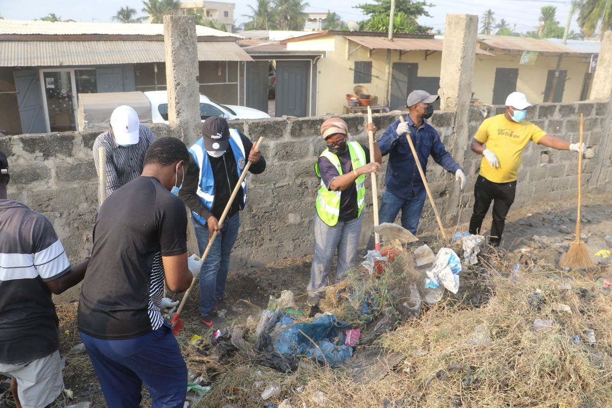 Opération « Togo Propre » : le DAGL supprime un dépotoir sauvage dans la commune de Golfe 1